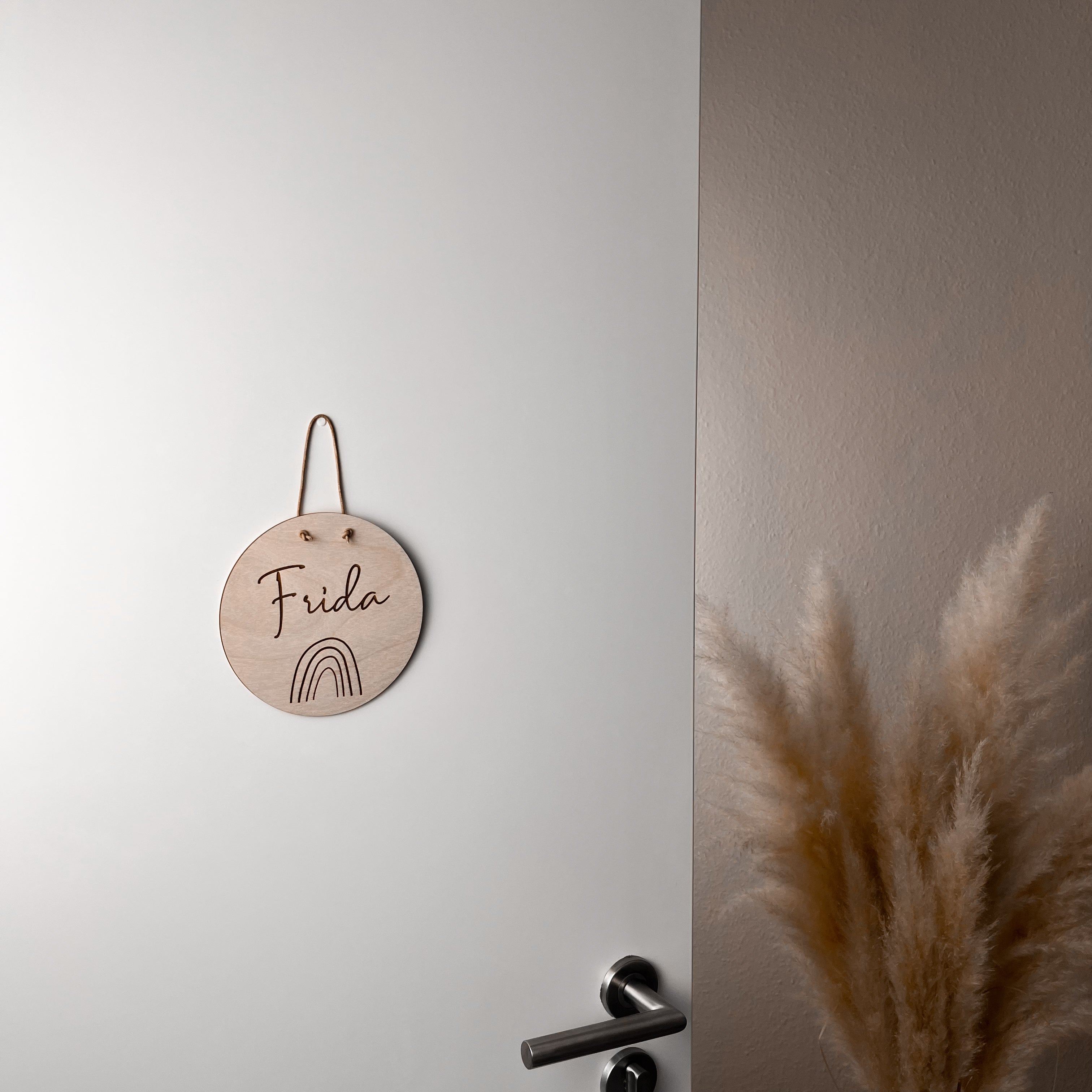 Personalisierbares Türschild aus Holz – Namensschild für Kinderzimmer – Handgefertigte Wanddeko mit Wunschname