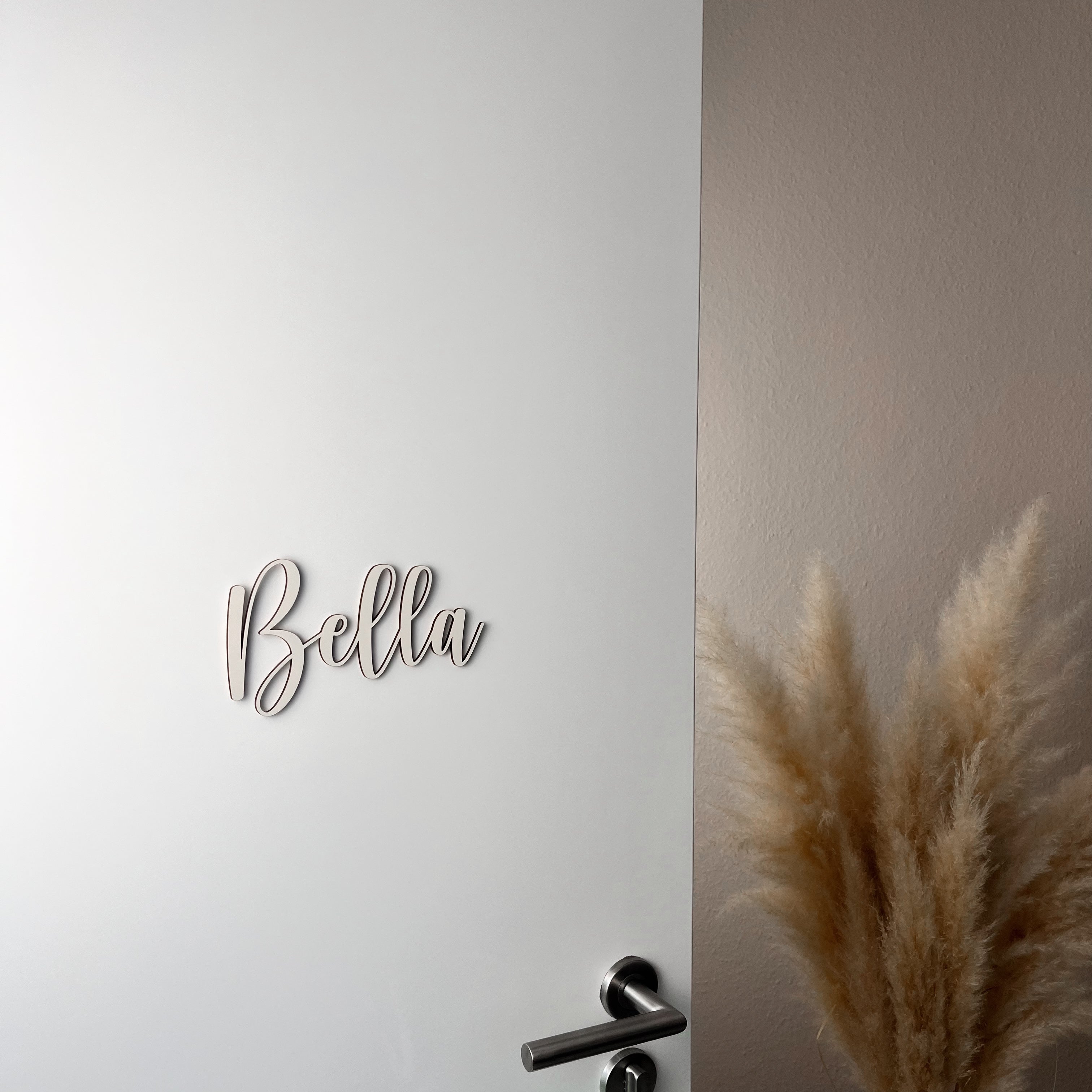 Personalisierbares Türschild aus Holz – Namensschild für Kinderzimmer (GR)