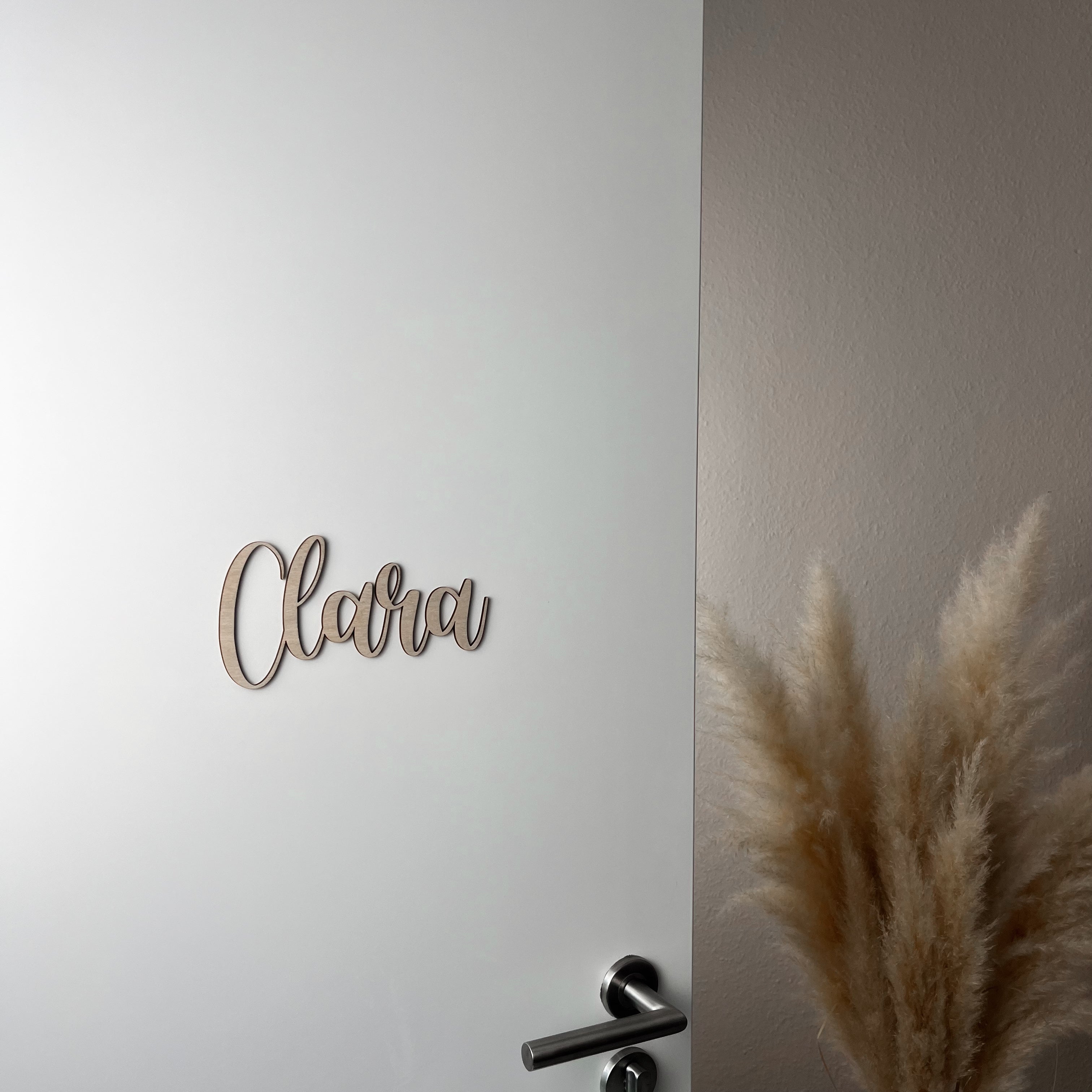 Personalisierbares Türschild aus Holz – Namensschild für Kinderzimmer (GR)