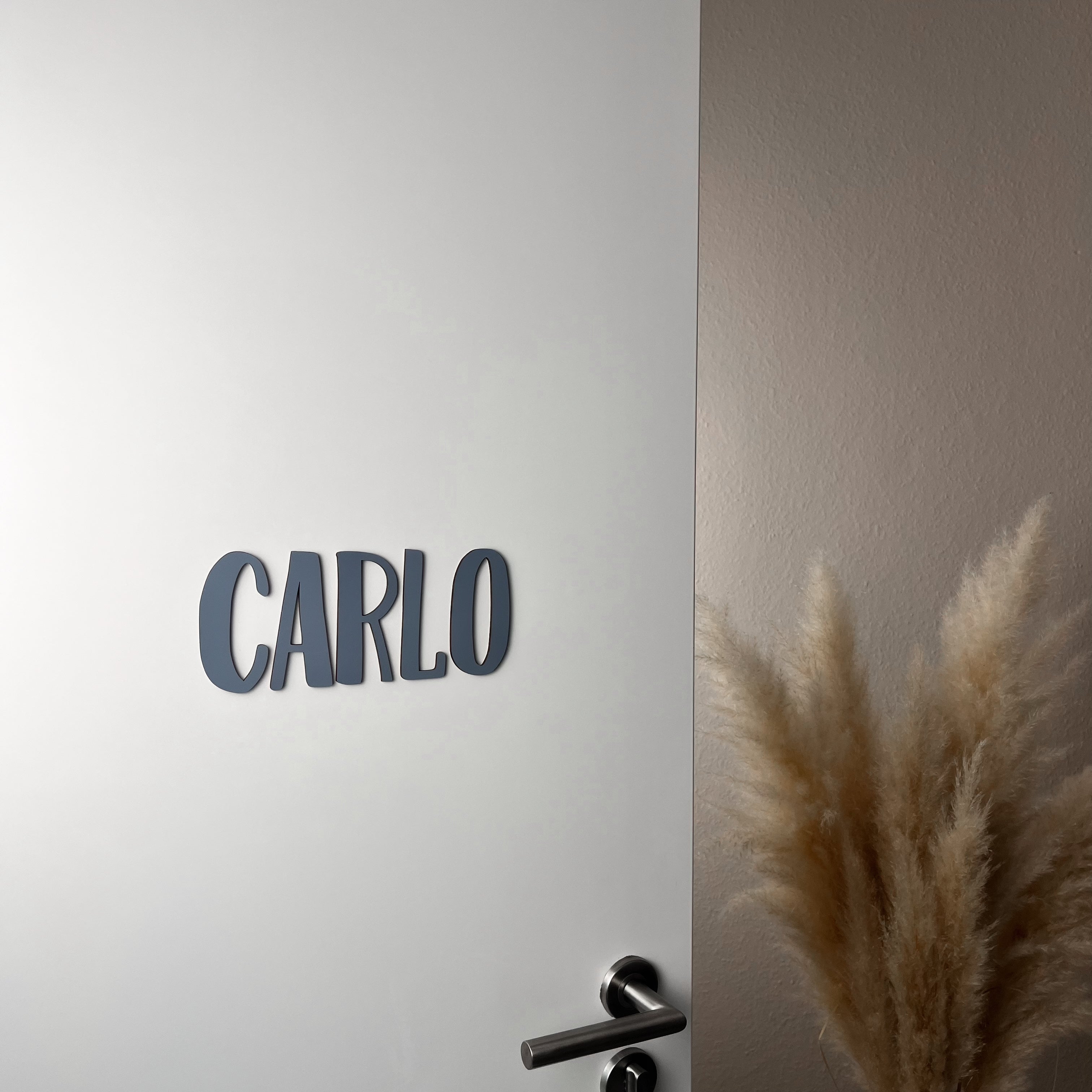 Buchstaben aus Holz – Personalisierbares Türschild für Kinderzimmer – Handgefertigte Namensschild-Deko