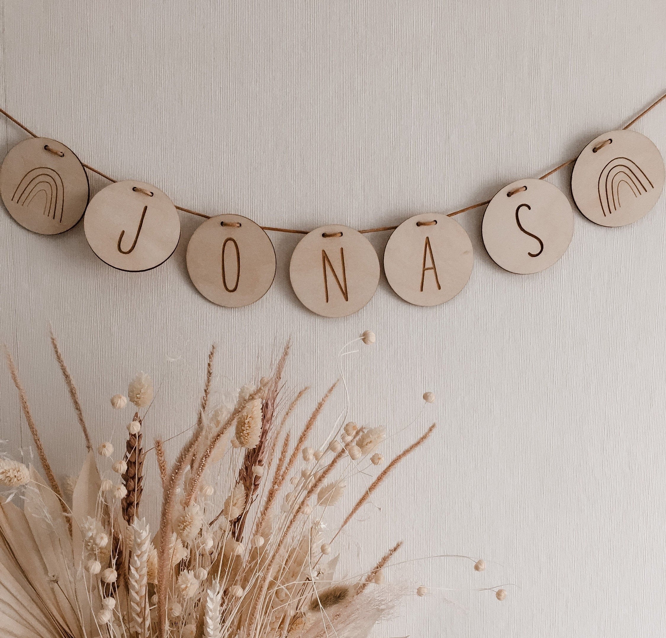 Kinderzimmer Wimpelkette | Girlande aus Holz | Namensschild | Wanddeko | Baby Geschenk personalisiert