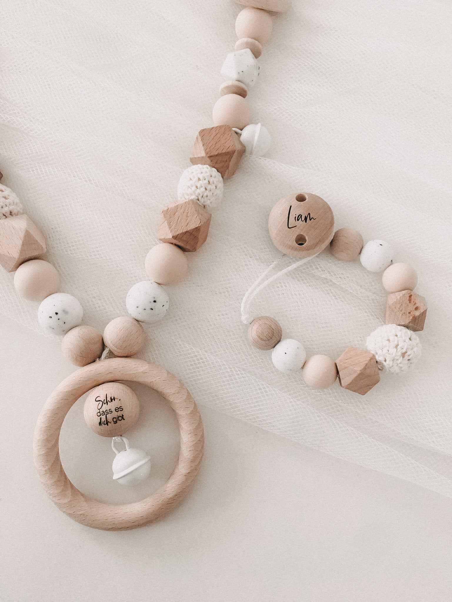 Kinderwagenkette aus Holz (Buche) >LIAS<