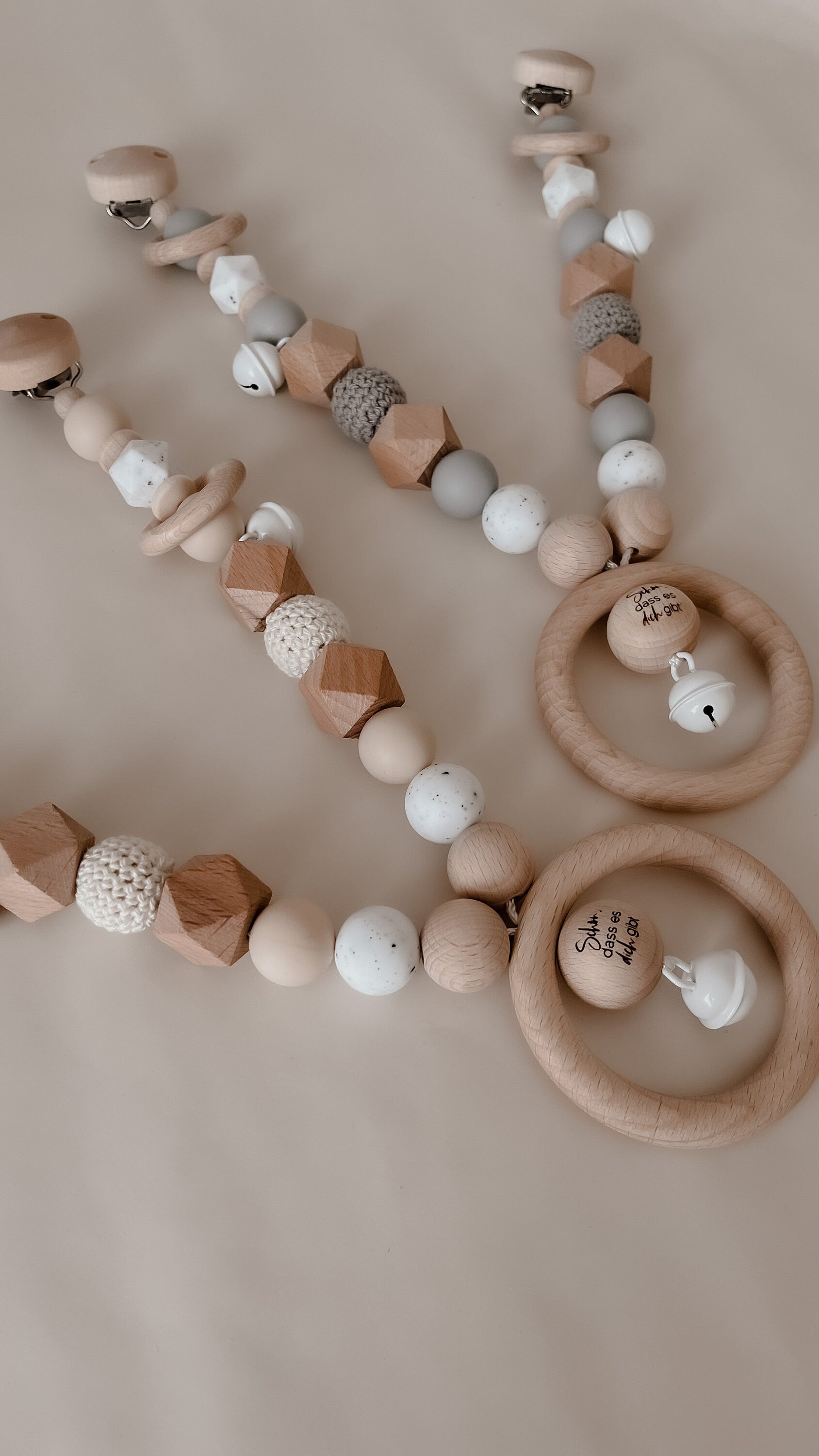 Kinderwagenkette aus Holz (Buche) >LIAS<