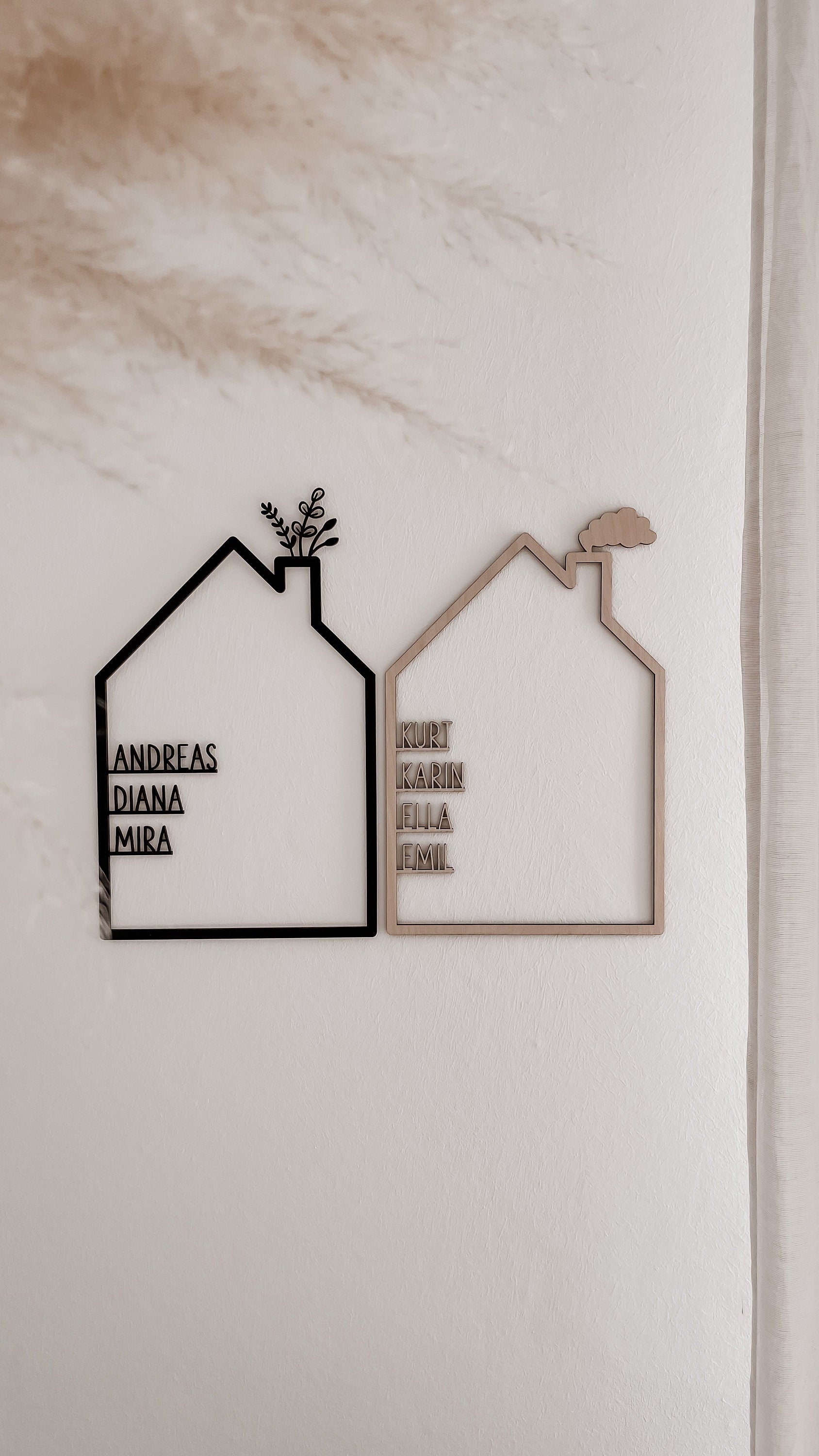 Holzhaus mit Namen | Familienschild personalisiert | Geschenk Einweihung | Geschenk Hochzeit