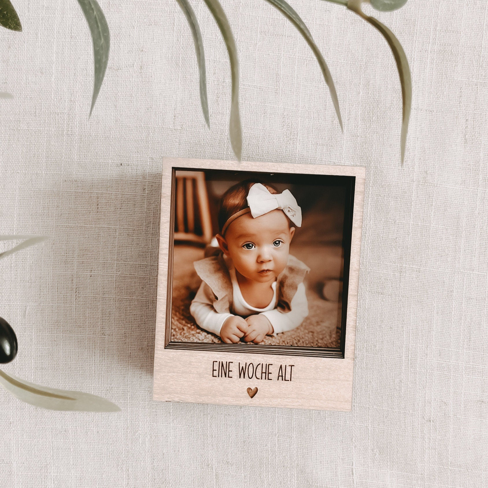 Personalisierte Meilensteinkarten aus Holz im Polaroid-Stil – Handgefertigte Erinnerungsrahmen für Babys erstes Jahr