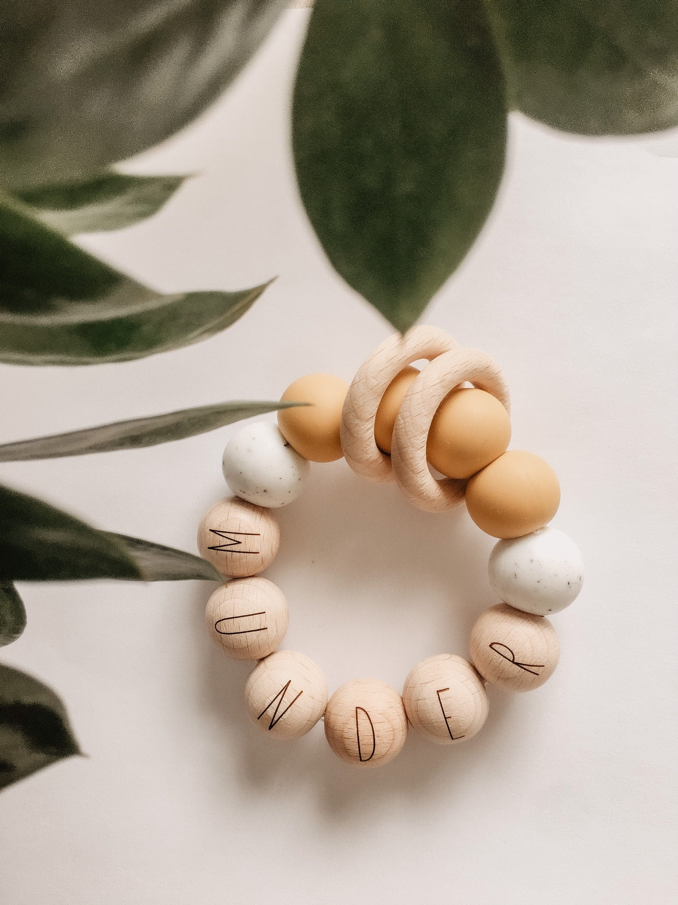 Greifring aus Holz (Buche) >WUNDER<